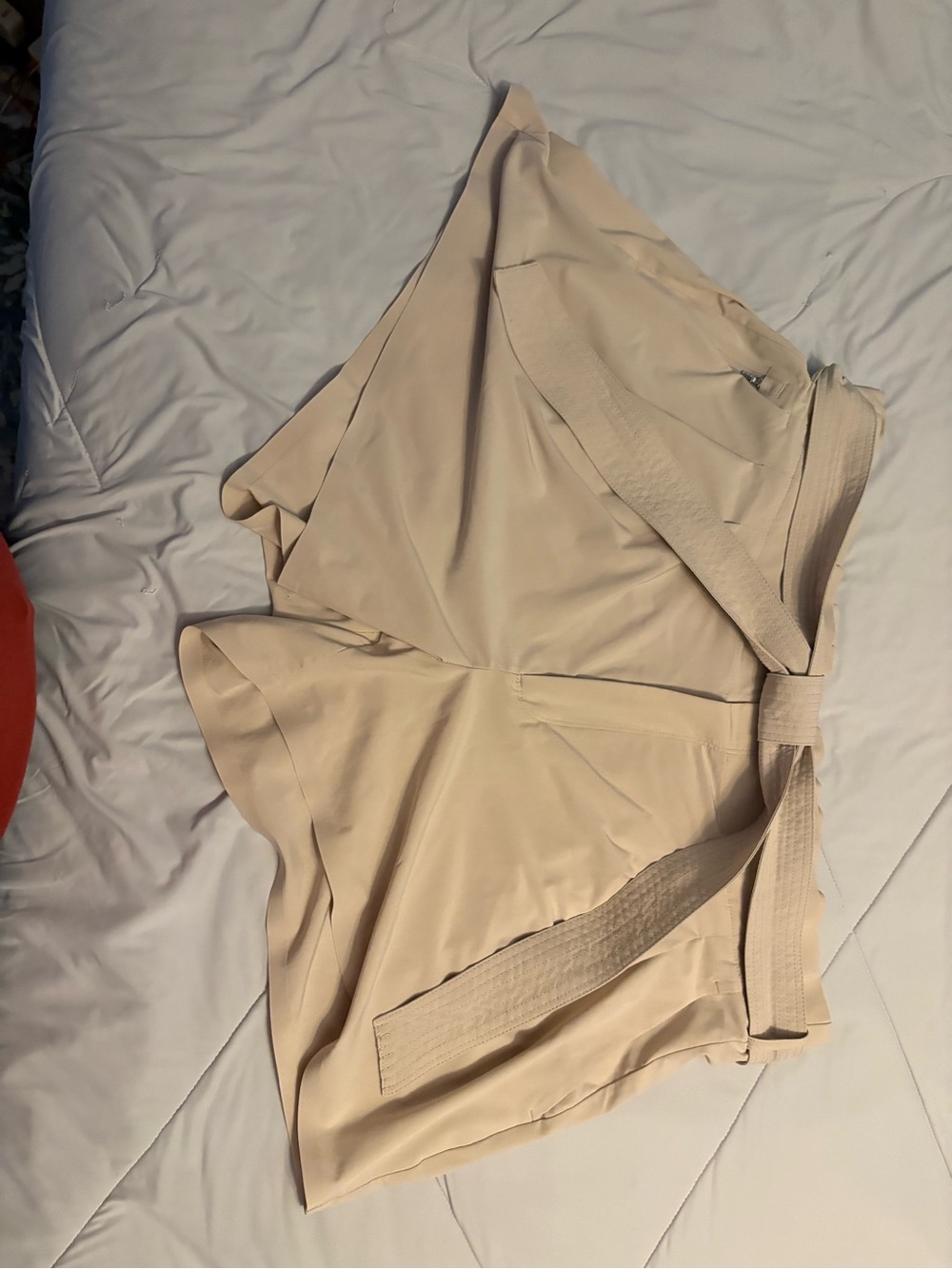 Athleta Neutral Tan Skyline Short